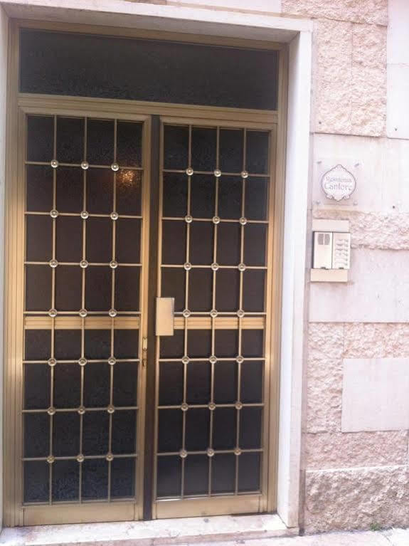 Residenza Cantore ヴェローナ エクステリア 写真